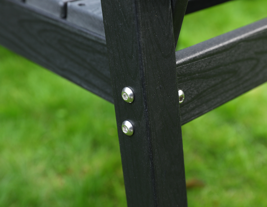 Silla de comedor de exterior HDPE 4 sillas + juego de mesa cuadrada respaldo vertical negro