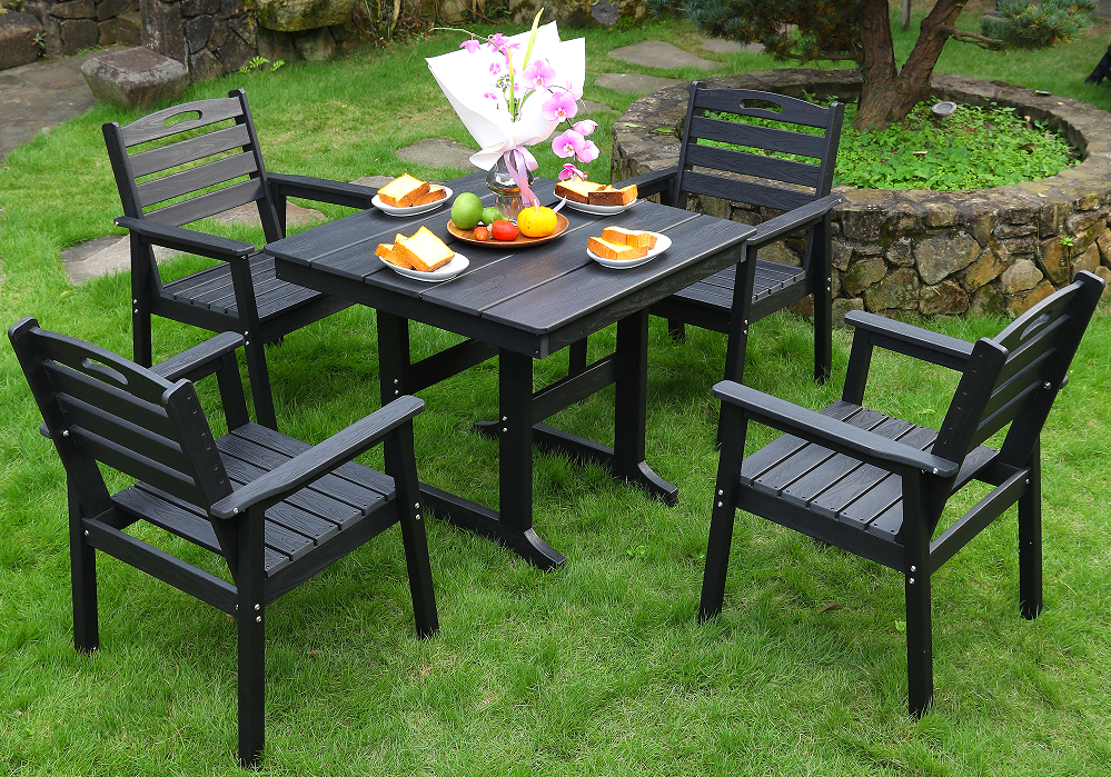 Silla de comedor exterior HDPE 4 sillas + juego de mesa cuadrada respaldo horizontal negro
